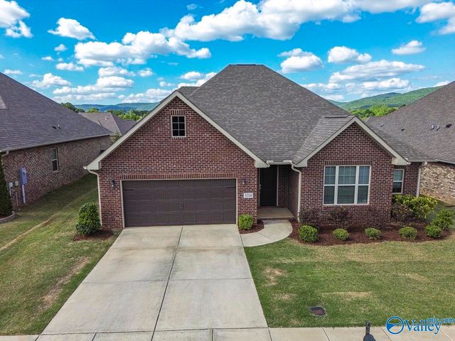 3014 Crystal Creek Drive, Brownsboro, AL 35741