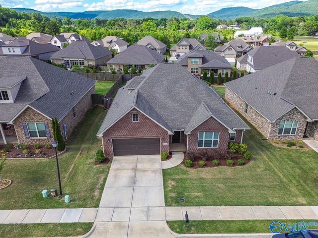 3014 Crystal Creek Drive, Brownsboro, AL 35741