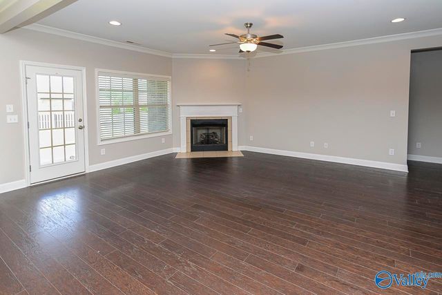 3014 Crystal Creek Drive, Brownsboro, AL 35741
