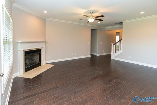 3014 Crystal Creek Drive, Brownsboro, AL 35741