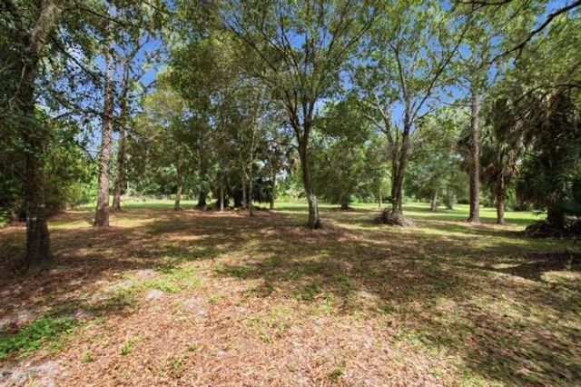3761 C Road, Loxahatchee Groves, FL 33470