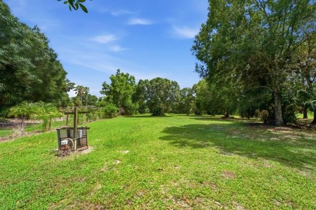 3761 C Road, Loxahatchee Groves, FL 33470