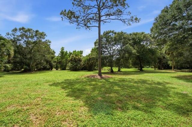 3761 C Road, Loxahatchee Groves, FL 33470