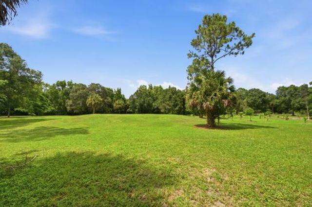 3761 C Road, Loxahatchee Groves, FL 33470