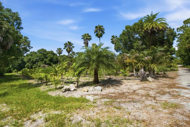 3761 C Road, Loxahatchee Groves, FL 33470