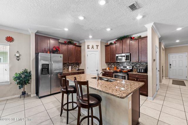 16198 BLOSSOM LAKE Drive, Jacksonville, FL 32218