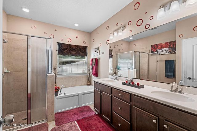 16198 BLOSSOM LAKE Drive, Jacksonville, FL 32218