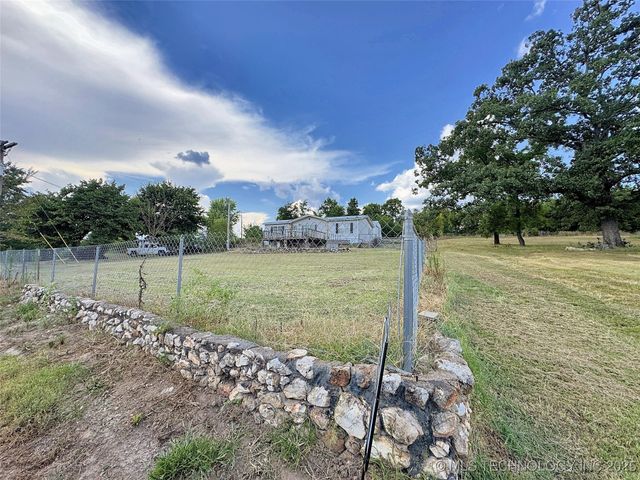 26046 E 813 Road, Welling, OK 74471