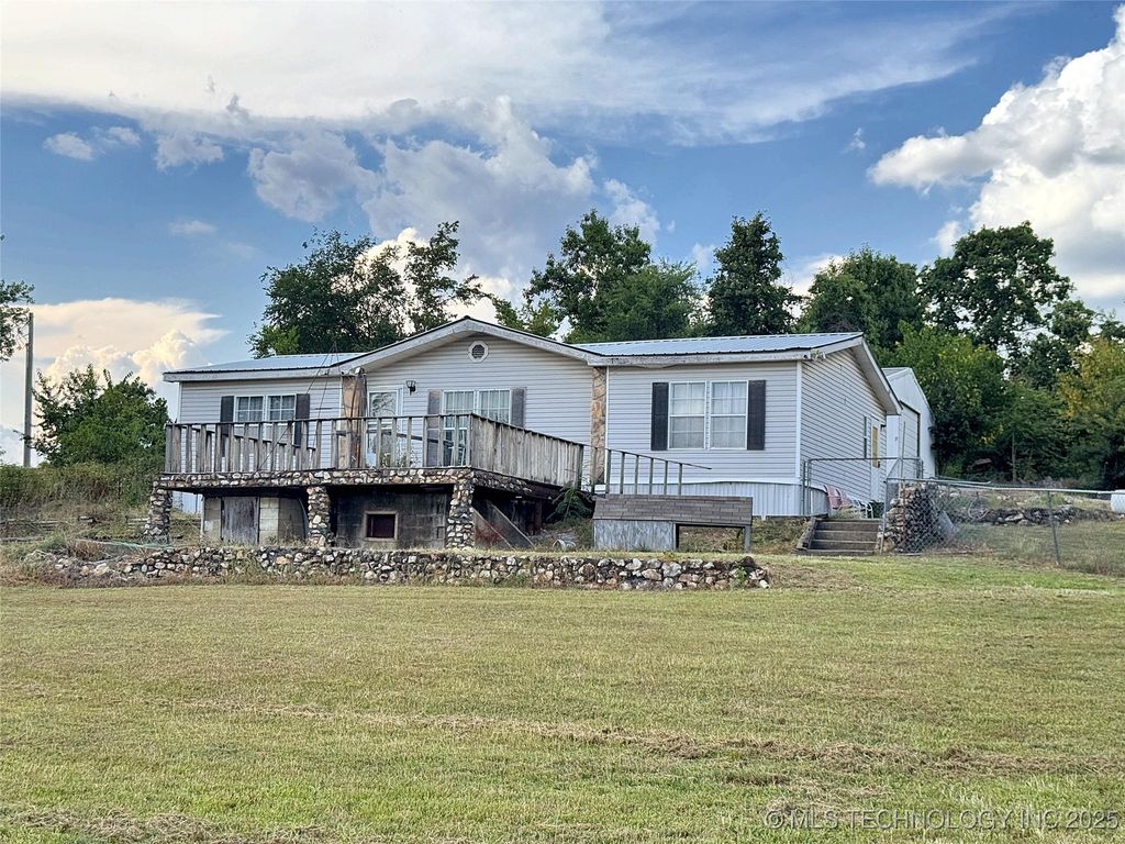 26046 E 813 Road, Welling, OK 74471