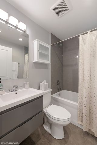 3121 N Monticello Avenue 1, Chicago, IL 60618
