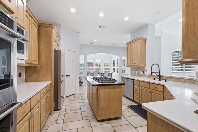 2118 Wild Dunes Cir, Katy, TX 77450