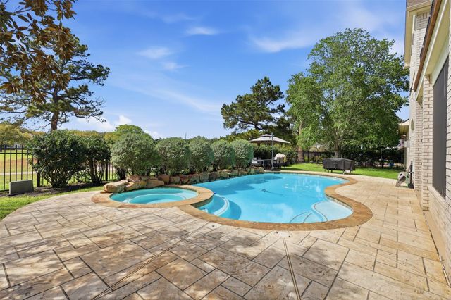 2118 Wild Dunes Cir, Katy, TX 77450