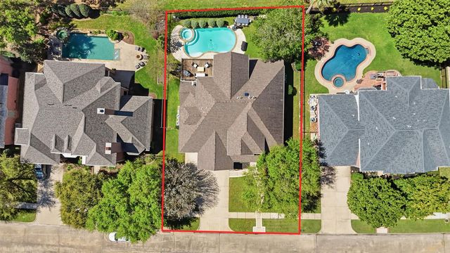 2118 Wild Dunes Cir, Katy, TX 77450