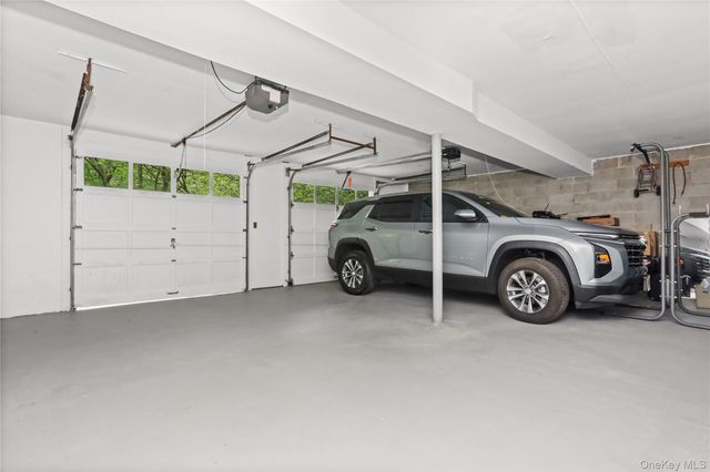 10 Deborah Lane, Chappaqua, NY 10514