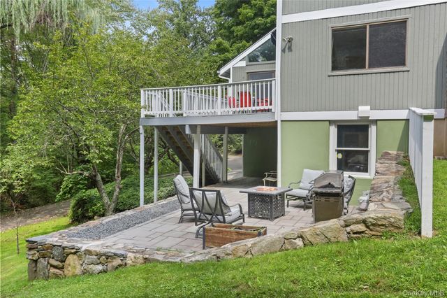 10 Deborah Lane, Chappaqua, NY 10514