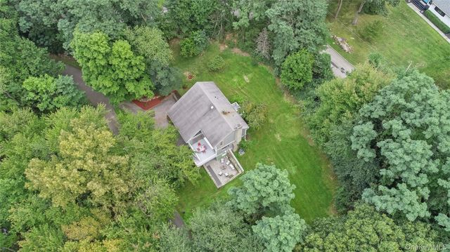 10 Deborah Lane, Chappaqua, NY 10514