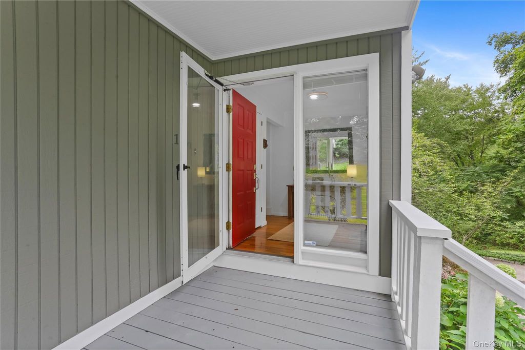 10 Deborah Lane, Chappaqua, NY 10514 — photo 5