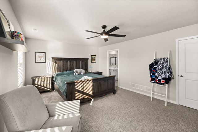 602 Elizabeth Lane NW, Bondurant, IA 50035