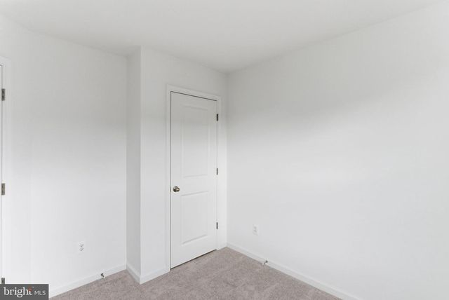 45 NYMPH RD, Inwood, WV 25428