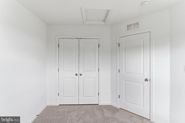 45 NYMPH RD, Inwood, WV 25428