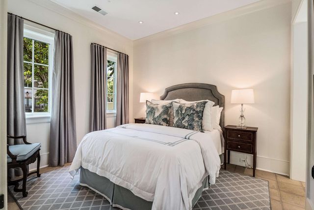 551 MAGNOLIA MOUND DR, Memphis, TN 38103