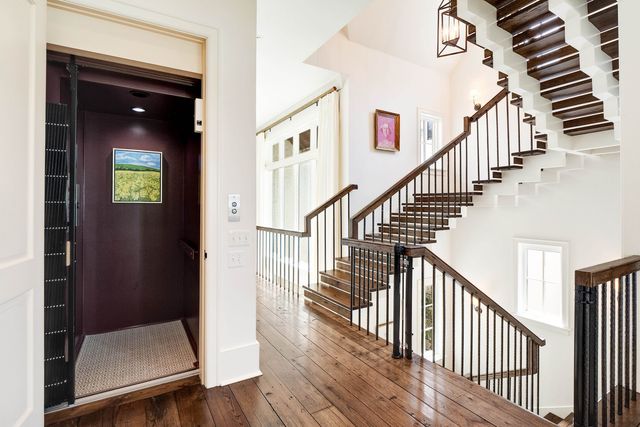 551 MAGNOLIA MOUND DR, Memphis, TN 38103