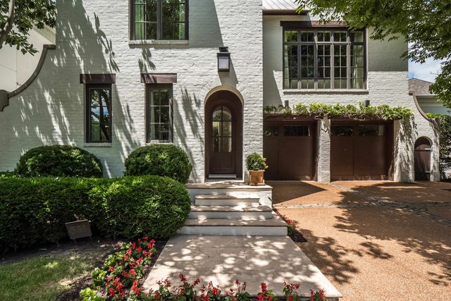 551 MAGNOLIA MOUND DR, Memphis, TN 38103