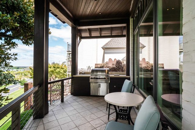 551 MAGNOLIA MOUND DR, Memphis, TN 38103