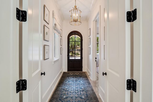 551 MAGNOLIA MOUND DR, Memphis, TN 38103