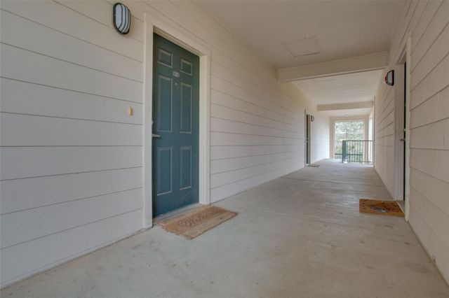 2209 Hancock DR 27, Austin, TX 78756