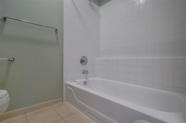 2209 Hancock DR 27, Austin, TX 78756