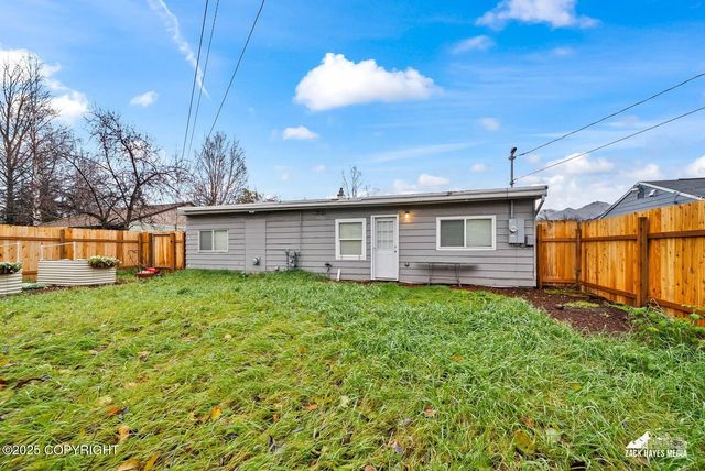 1410 Richardson Drive, Anchorage, AK 99504