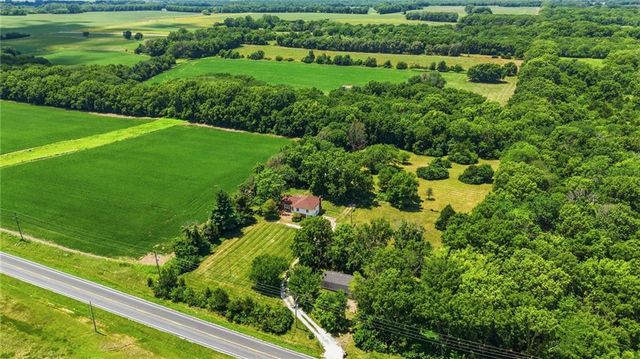 18308 & 18306 S State Route D Highway, Belton, MO 64012