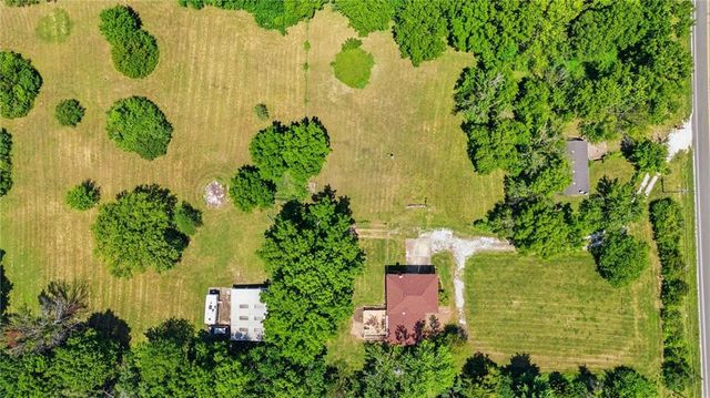 18308 & 18306 S State Route D Highway, Belton, MO 64012