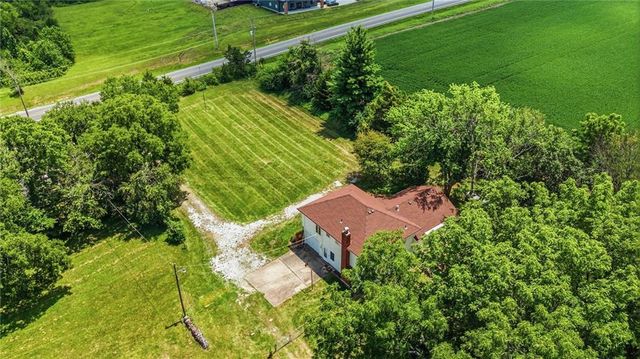 18308 & 18306 S State Route D Highway, Belton, MO 64012