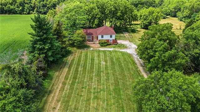 18308 & 18306 S State Route D Highway, Belton, MO 64012