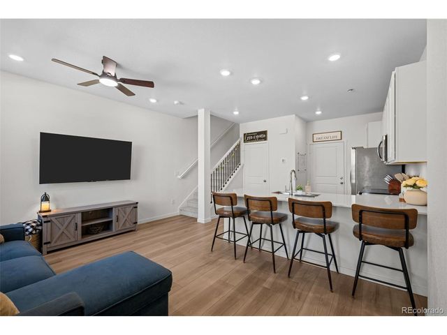 9042 Gladiola Way C, Arvada, CO 80005