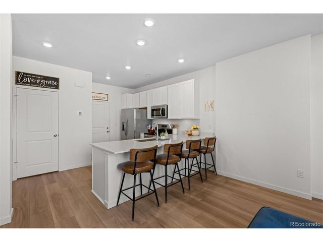 9042 Gladiola Way C, Arvada, CO 80005