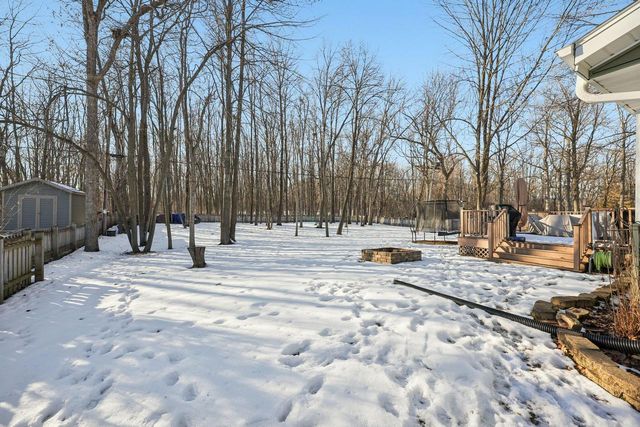 3821 S Sunny View DRIVE, New Berlin, WI 53151