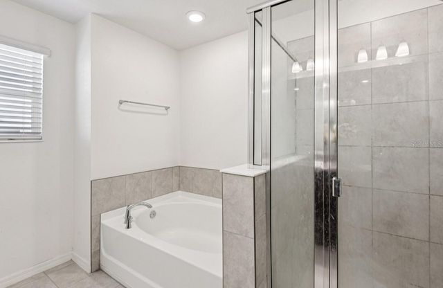 7439 NORTHERN LIGHTS DRIVE, Gibsonton, FL 33534