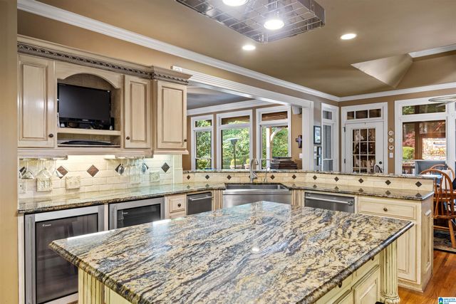 6006 ROSEMONT ROAD, Birmingham, AL 35242