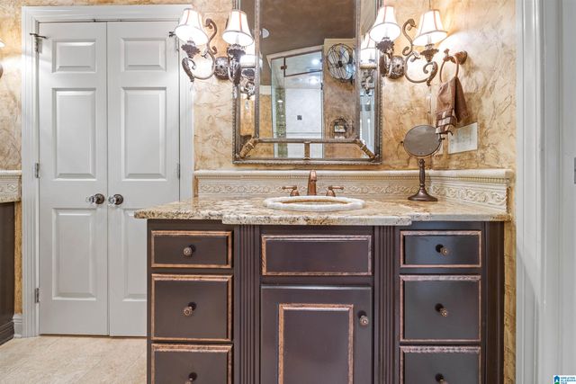 6006 ROSEMONT ROAD, Birmingham, AL 35242