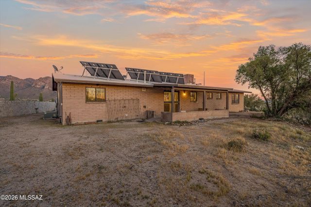 1608 W Placita Montuoso, Tucson, AZ 85737