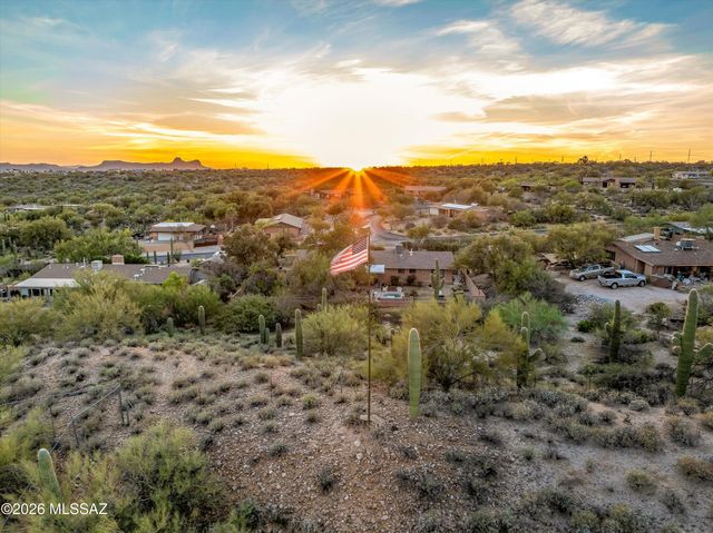 1608 W Placita Montuoso, Tucson, AZ 85737