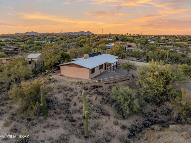 1608 W Placita Montuoso, Tucson, AZ 85737