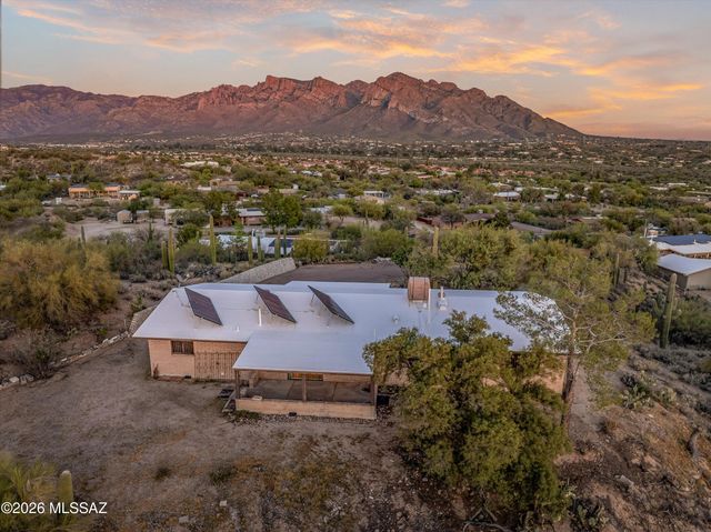 1608 W Placita Montuoso, Tucson, AZ 85737