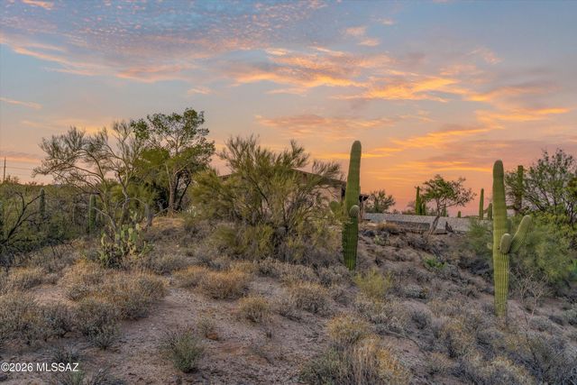 1608 W Placita Montuoso, Tucson, AZ 85737