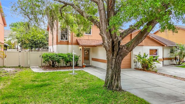 16851 LE CLARE SHORES DRIVE, Tampa, FL 33624