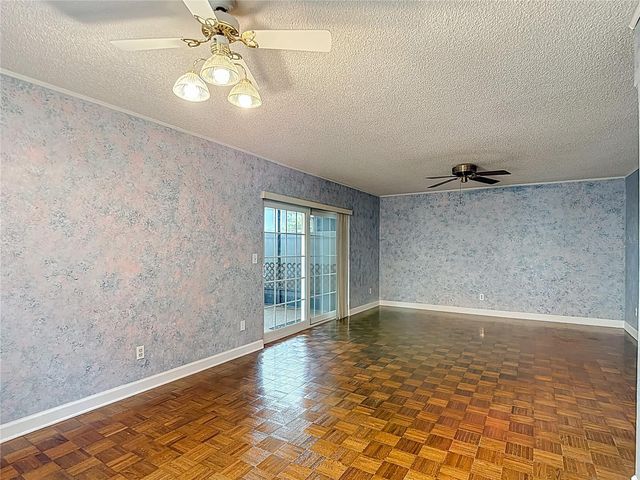 16851 LE CLARE SHORES DRIVE, Tampa, FL 33624