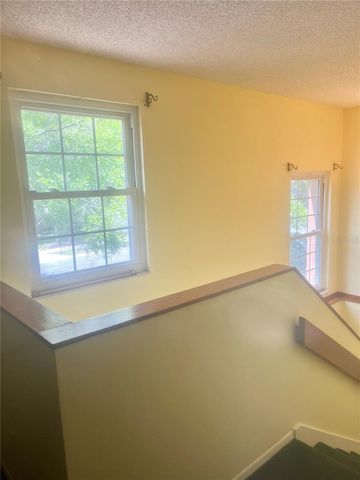 16851 LE CLARE SHORES DRIVE, Tampa, FL 33624